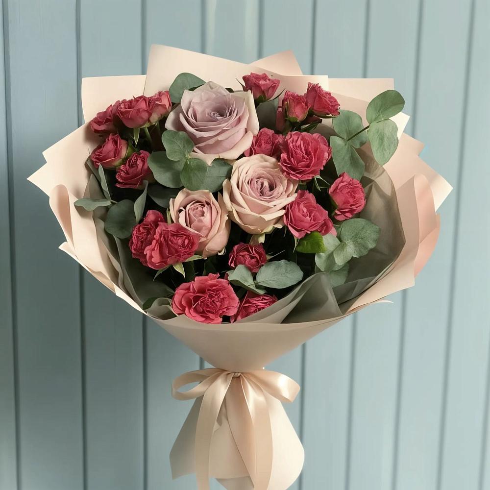 Букет цветов из: Гвоздики и Розы в Югорске