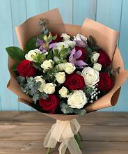 Букет цветов из:  Розы и Альстромерии в Югорске