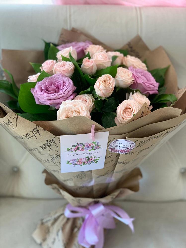 Букет цветов из: Розы в Югорске