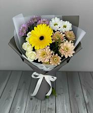 Букет цветов из:  Розы, Герберы и Хризантемы в Югорске