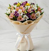 Букет цветов из:  Альстромерии в Югорске