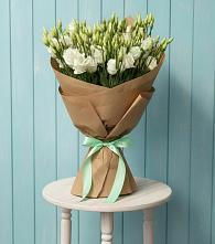 Букет цветов из:  Лизиантусы в Югорске