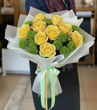 Букет цветов из:  Хризантемы и Розы в Югорске
