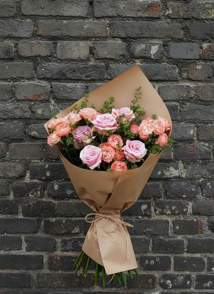 Букет цветов из: Розы в Югорске