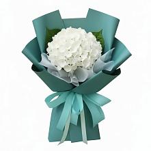 Букет цветов из:  Гортензия в Югорске